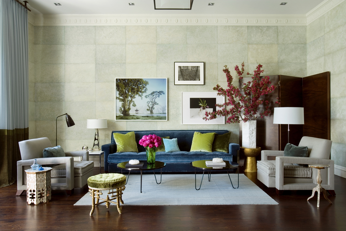 6 Well-Accessorized Mid-century Modern Living Rooms