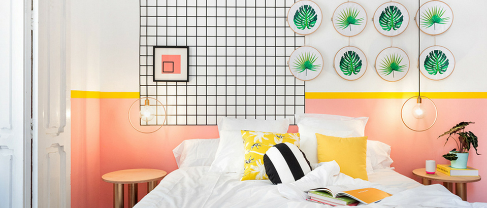 A Lounge Hostel in Spain that Will Warm Your Heart this Winter_9