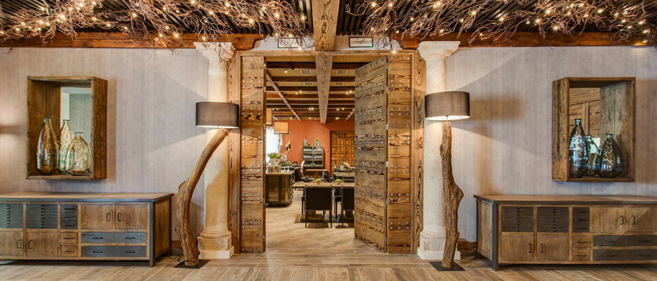 Rustic Interior Design Meets Luxury in this Gastrobar in Spain