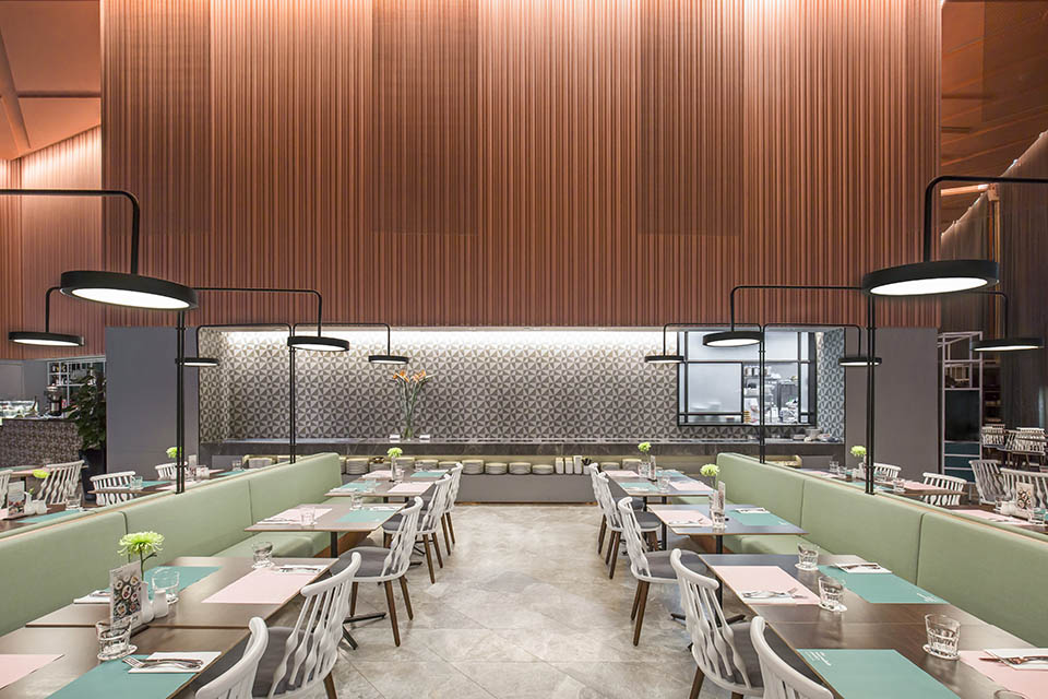 Step Inside this Singapore Luxury Hotel Designed by Patricia Urquiola