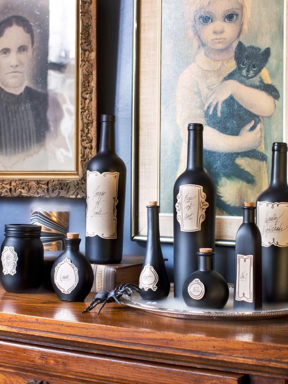 The Ultimate Checklist for a Chic Halloween Home Decor