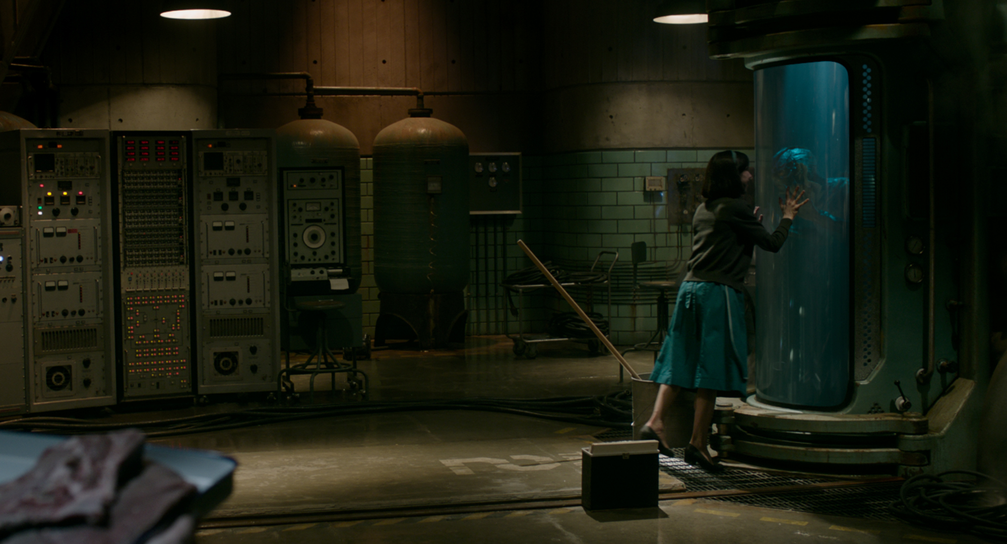Oscars 2018 How the Wondrous World of The Shape of Water Came to Be_8