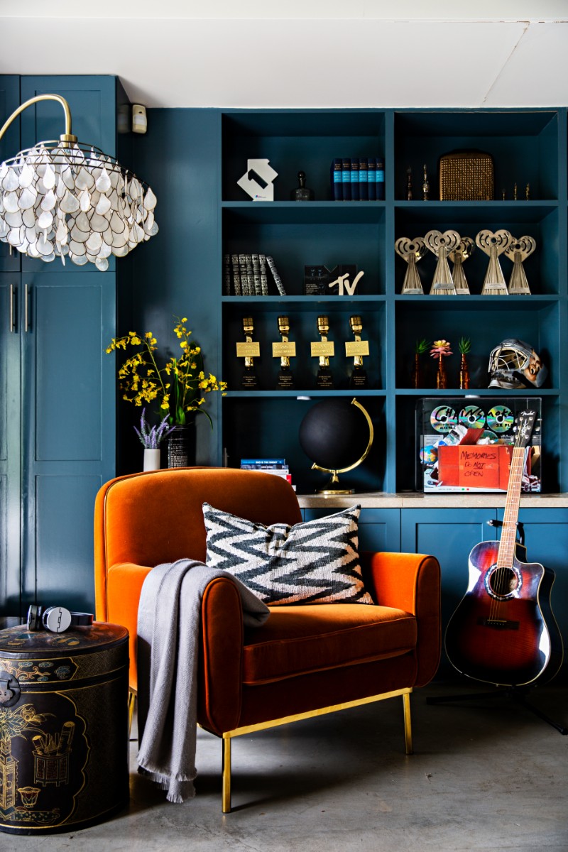 Inside The Chainsmokers' Eclectic House A Tour You Won't Forget_1