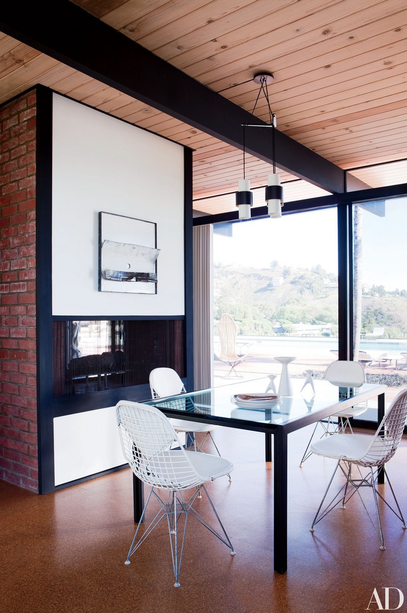 How To Create The Perfect Mid-Century Dining Room Design Like An Expert?