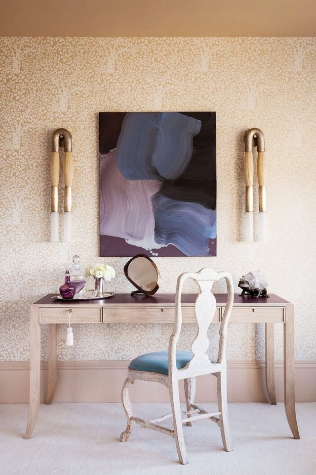 Beautiful Vanity Design Ideas To Improve Your Master Bedroom Suite!