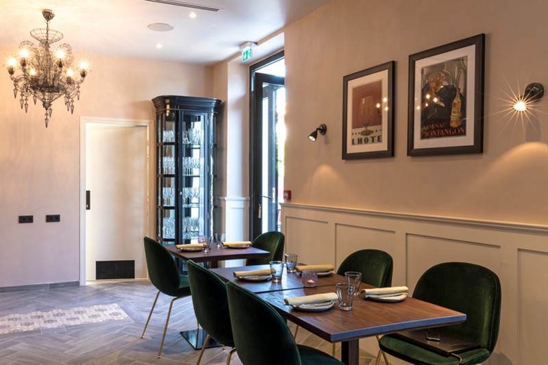 Alexandra Dixon Interiors  Has Been Redefining London's Luxury Design Scene!