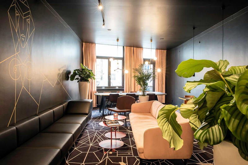Check HOLMRIS B8 Fabulous Mid-Century Modern Hospitality Design