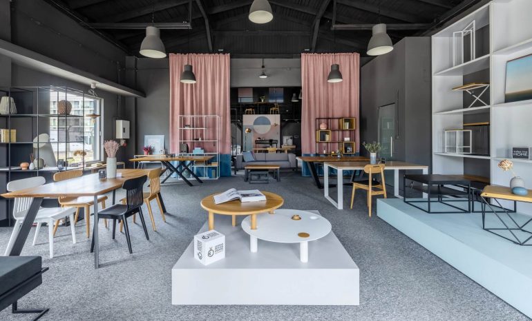 Here Are The Names of The Best Showrooms in Warsaw! _14