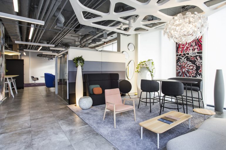 Here Are The Names of The Best Showrooms in Warsaw! _7