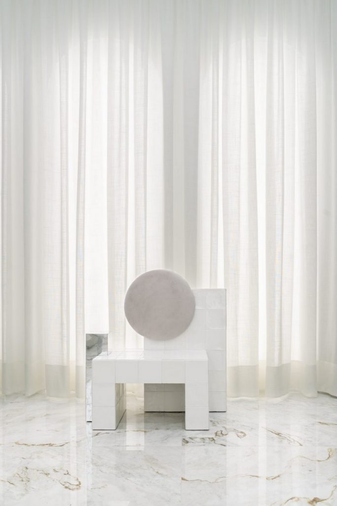 Experience This Modern Spanish Revival With Masquespacio!_3