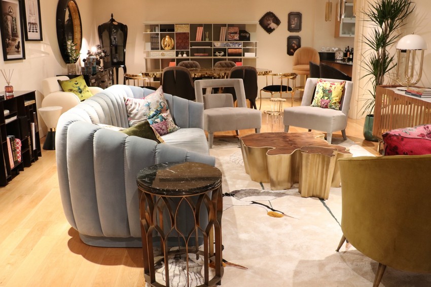 Inside The Luxurious Living Room Of A Private Show Flat In London_1