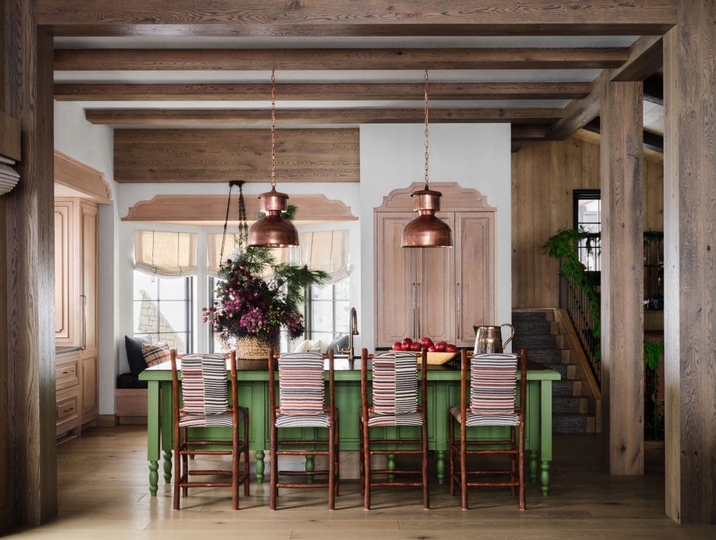 15 Cottagecore Decorating Ideas to Bring the Country Life Indoors_8