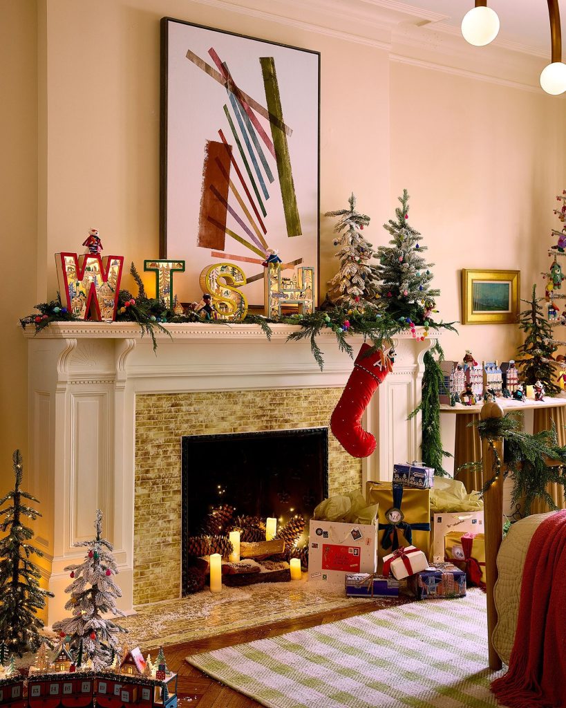 Holiday Decor Envy 10 Ideas We’re Stealing from Anthropologie Holiday House_1