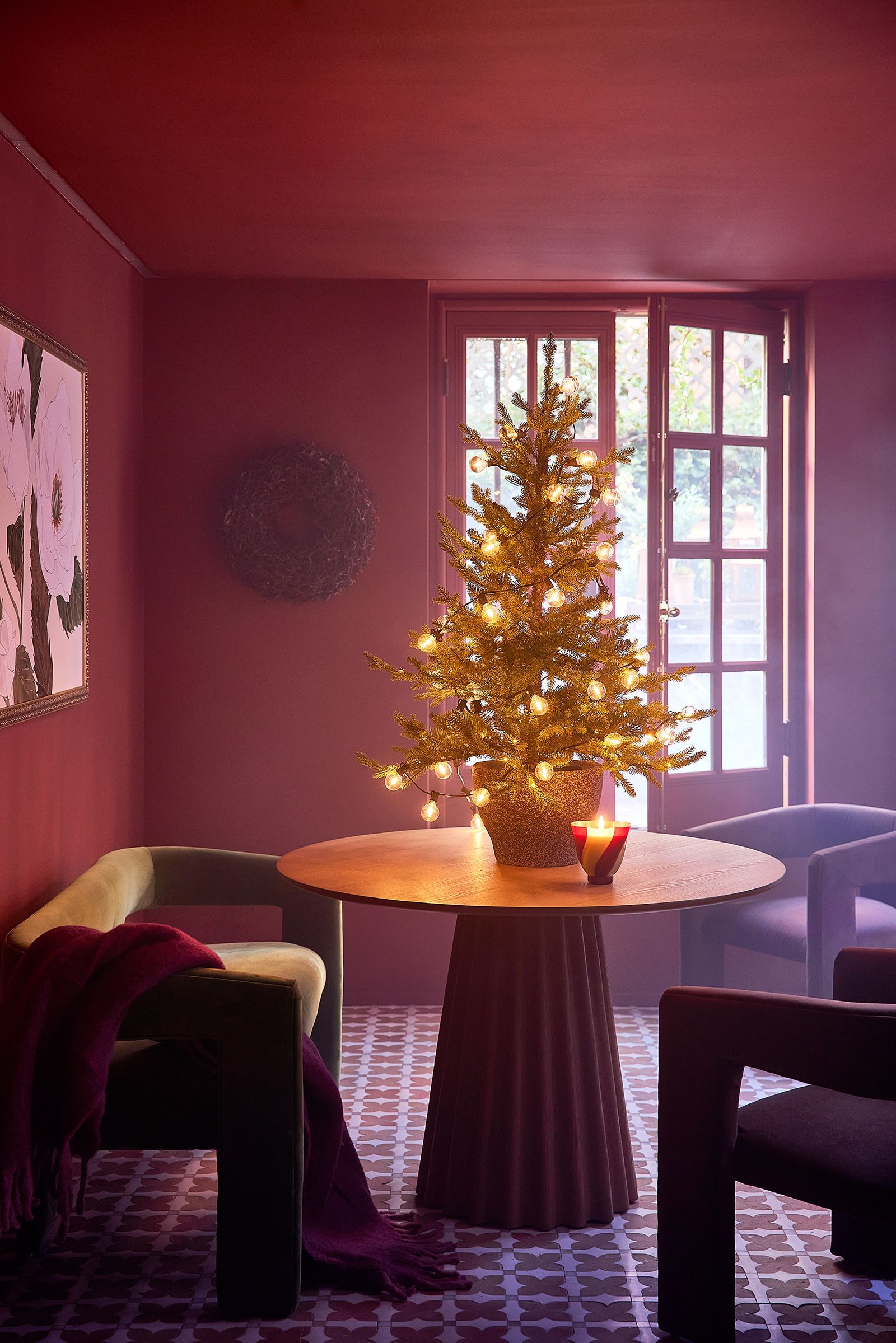 Holiday Decor Envy 10 Ideas We’re Stealing from Anthropologie Holiday House_8