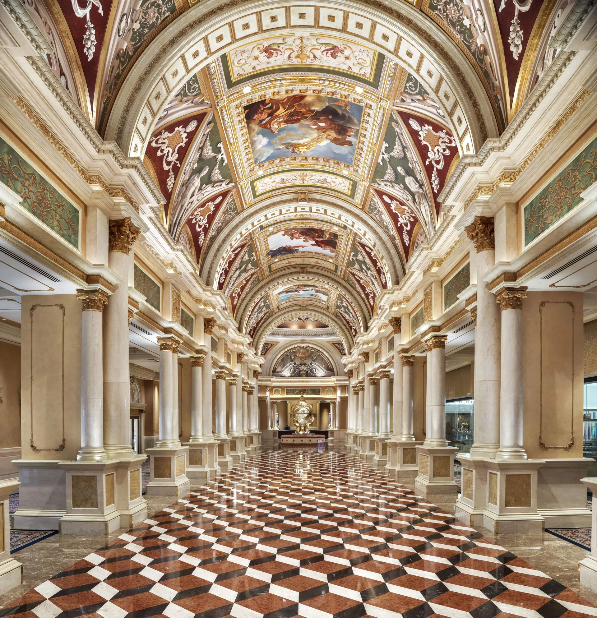 The 29 Most Stunning Hotel Lobbies In The World_1