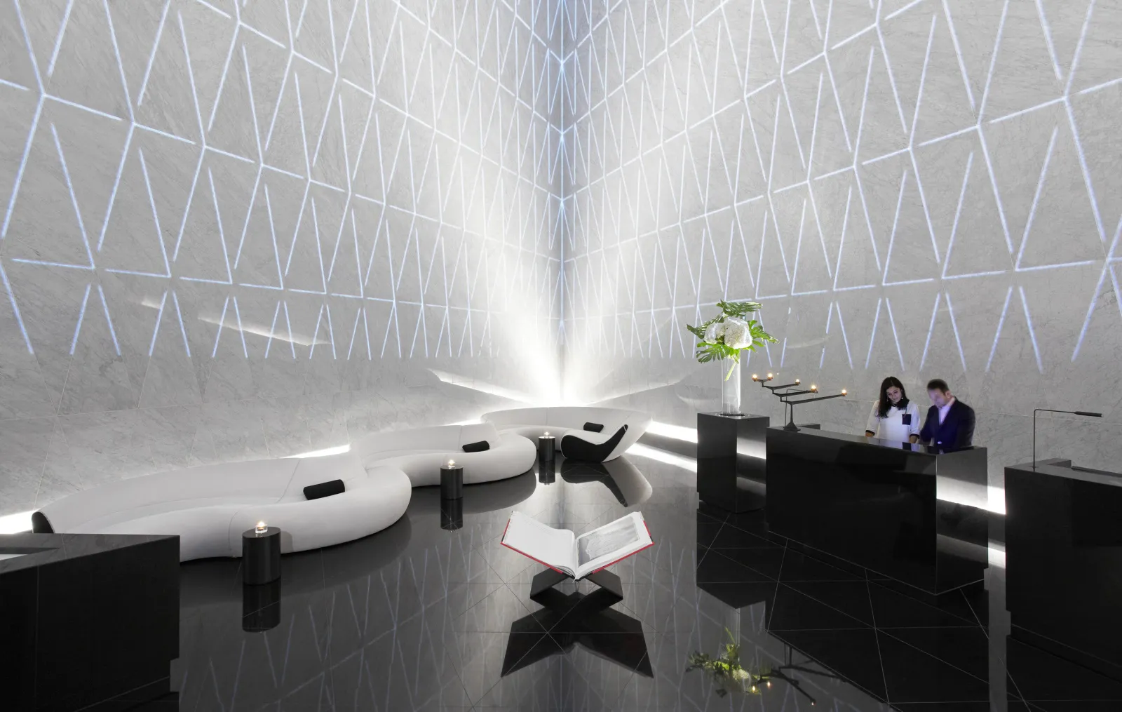 The 29 Most Stunning Hotel Lobbies In The World_24