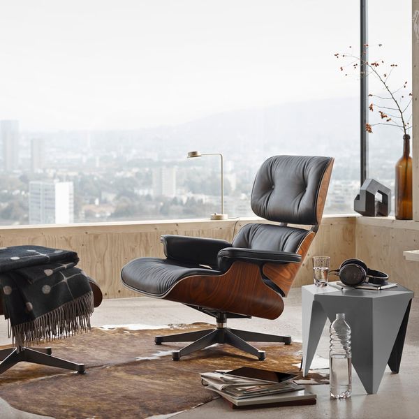 Top 7 Mid‑Century Armchairs to Elevate Your Living Space 2
