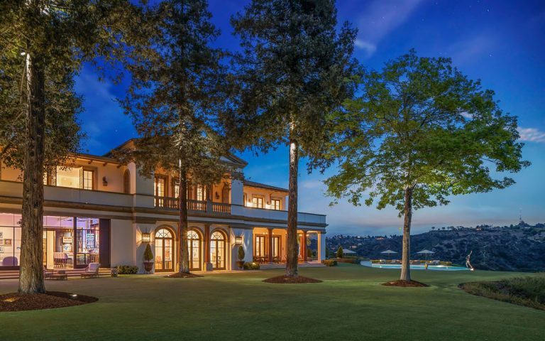 15 Celebrities With The Most Expensive Houses_12   15 Celebrities With The Most Expensive Houses 11 768x480
