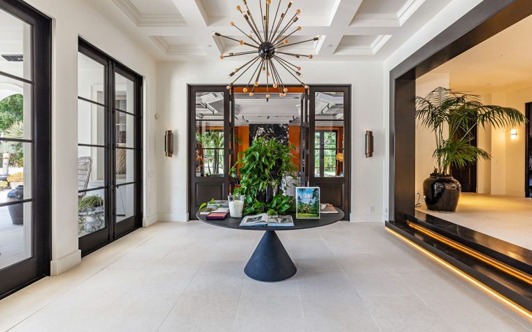 15 Celebrities With The Most Expensive Houses_14   15 Celebrities With The Most Expensive Houses 16 768x480