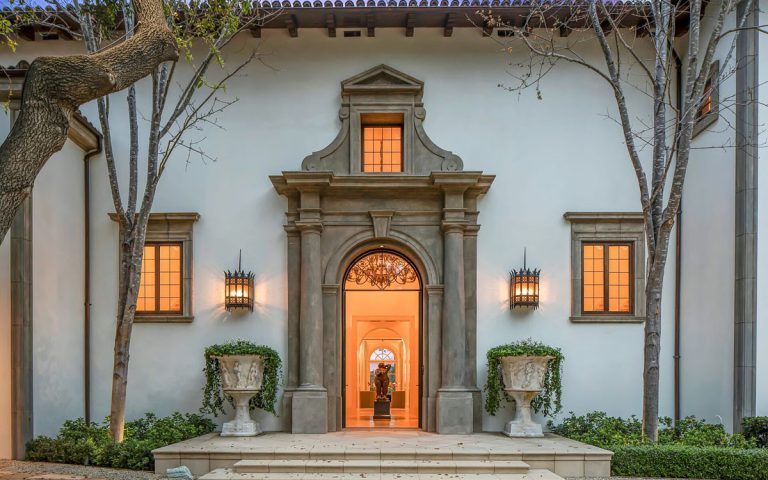 15 Celebrities With The Most Expensive Houses_12   15 Celebrities With The Most Expensive Houses 2 768x480