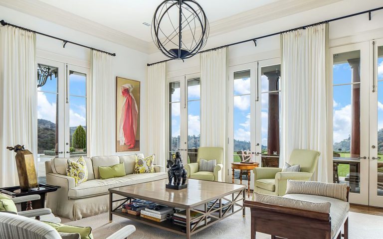 15 Celebrities With The Most Expensive Houses_12   15 Celebrities With The Most Expensive Houses 5 768x480