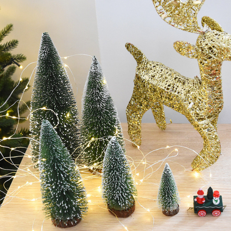 8 Adorable And Charming Mini Christmas Trees For Your Home Decor