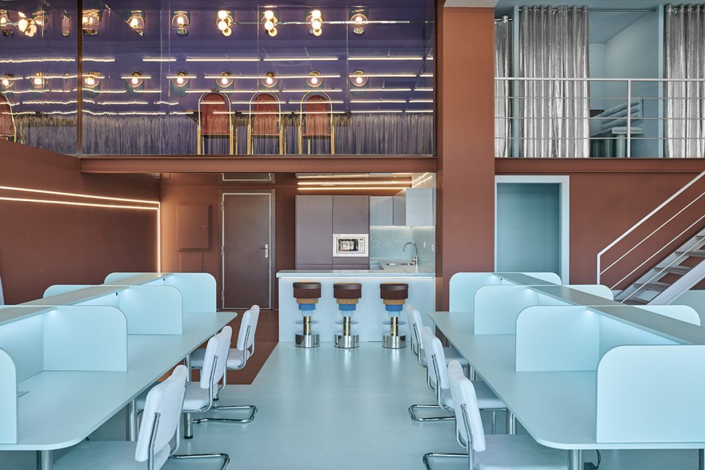 Get-The-Look-of-Masquespacios-Incredible-Commercial-Design-Projects_7 Get-The-Look-of-Masquespacios-Incredible-Commercial-Design-Projects_7 Get The Look of Masquespacio's Incredible Commercial Design Projects!_7 masquespacio Get The Look of Masquespacio’s Incredible Commercial Design Projects! Get The Look of Masquespacios Incredible Commercial Design Projects 7