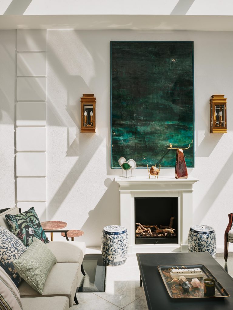 The Mayfair Mansion By Bergman Interiors Is An Example Of Pure Contemporary Luxury_7   The Mayfair Mansion By Bergman Interiors Is An Example Of Pure Contemporary Luxury 7 768x1024