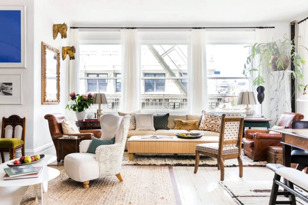 classic eclectic living room 1024x683