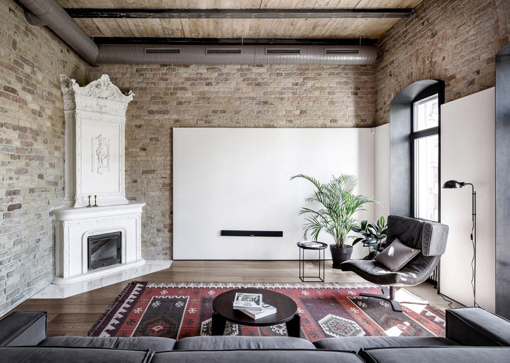 industrial eclectic living room 1024x728