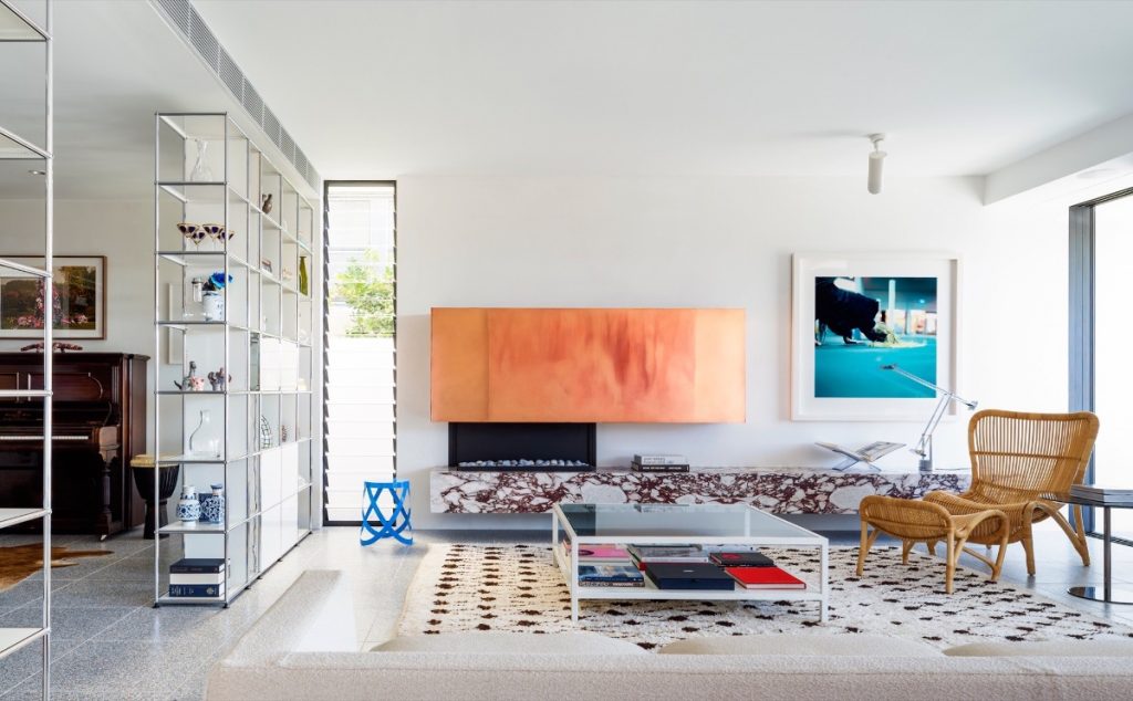 spacious eclectic living room 1024x634