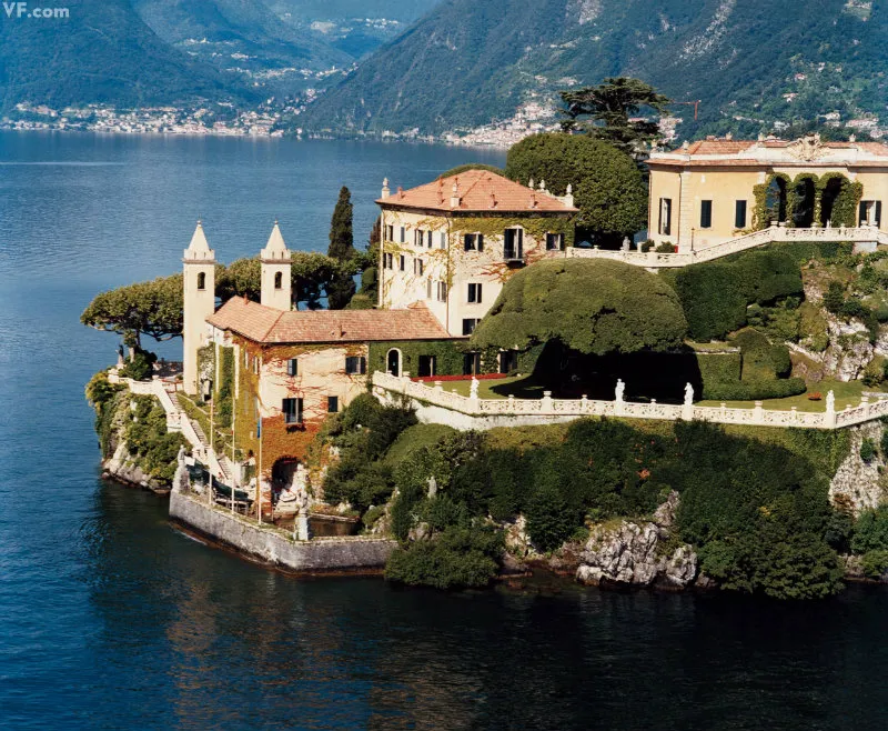 15 Celebrities With The Most Expensive Houses_23   15 Celebrities With The Most Expensive Houses 23
