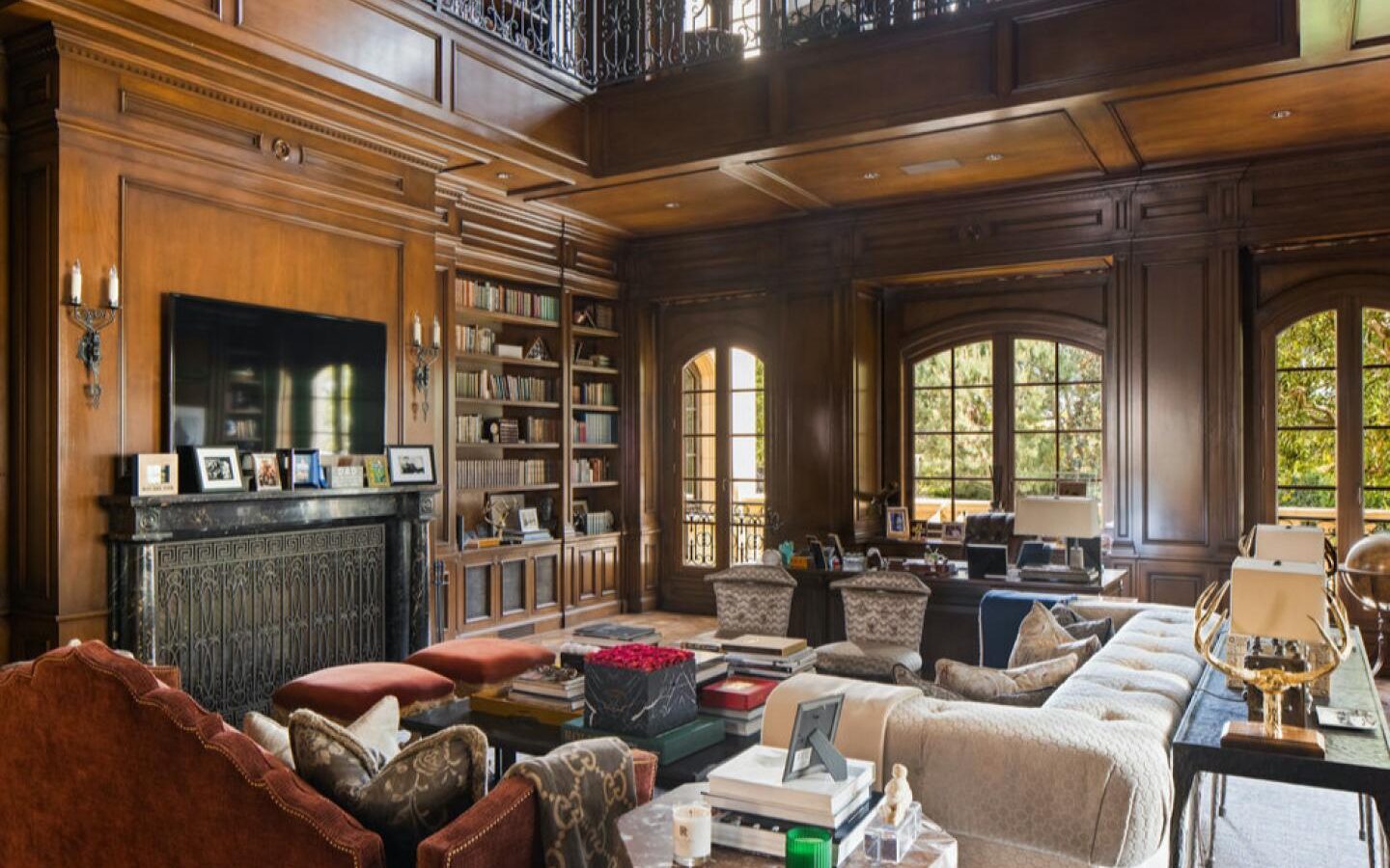 15 Celebrities With The Most Expensive Houses_1   15 Celebrities With The Most Expensive Houses 5 1440x900