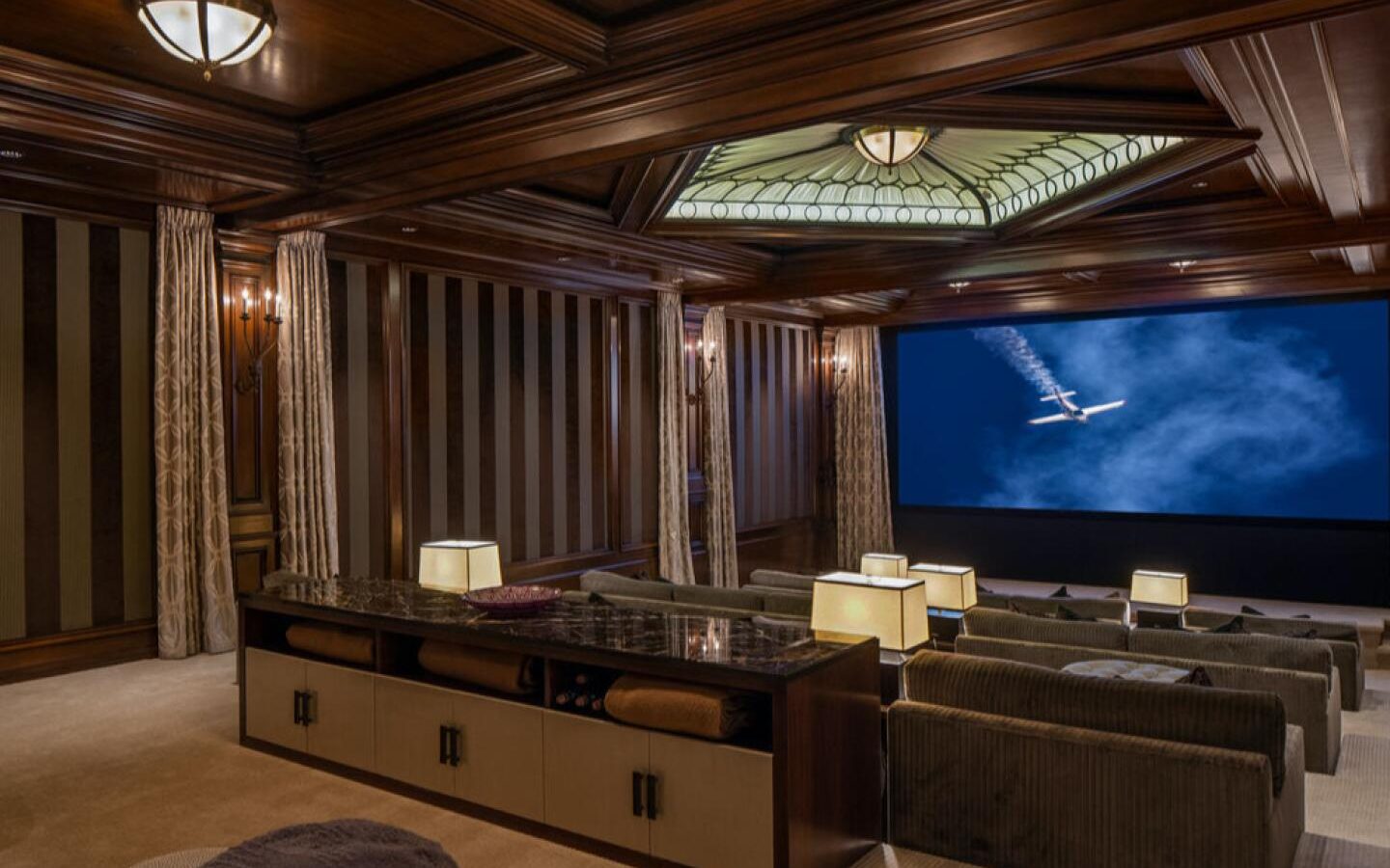 15 Celebrities With The Most Expensive Houses_1   15 Celebrities With The Most Expensive Houses 9 1440x900