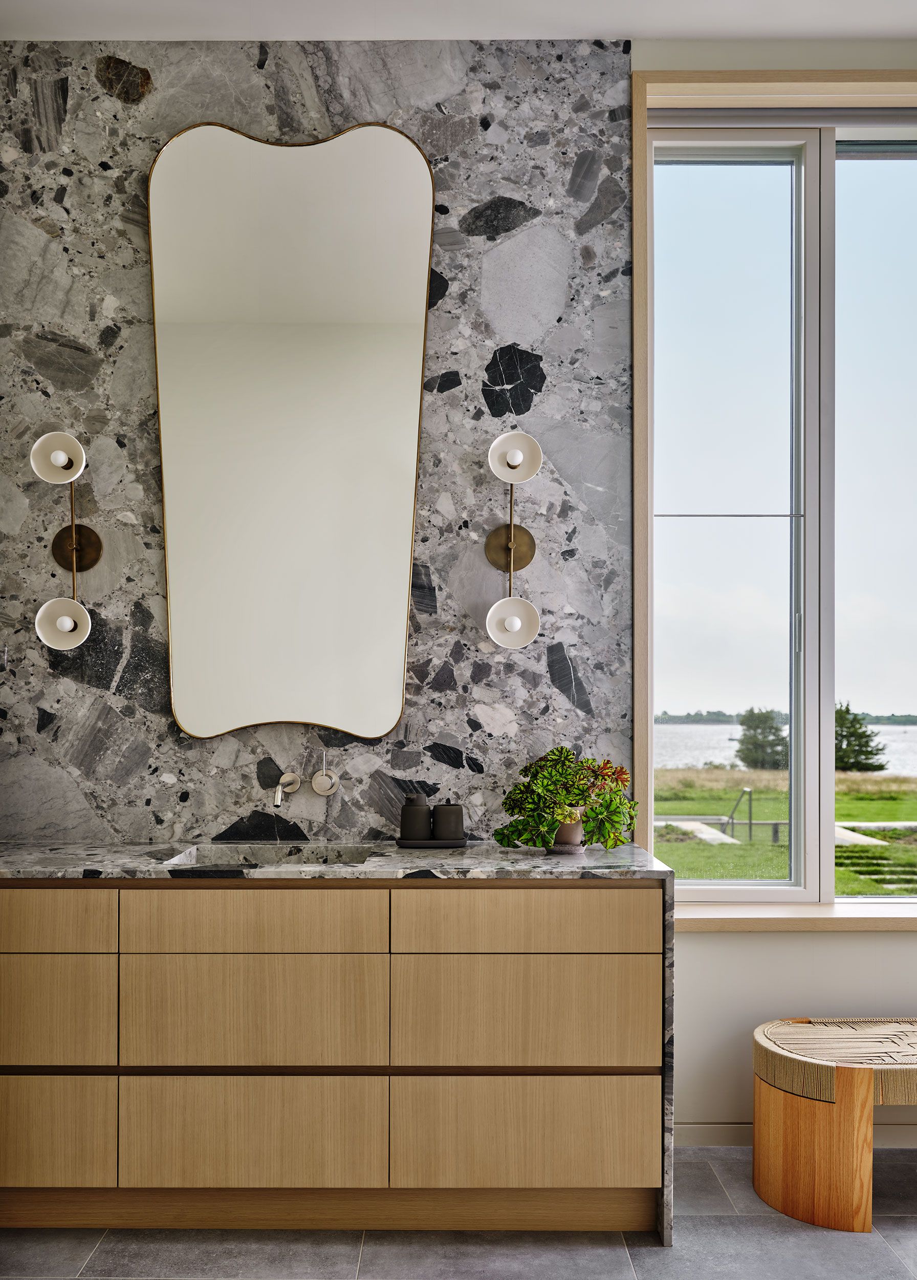 Gilded Age Meets Modern Age In This Luxury Home_9   Gilded Age Meets Modern Age In This Luxury Home 9