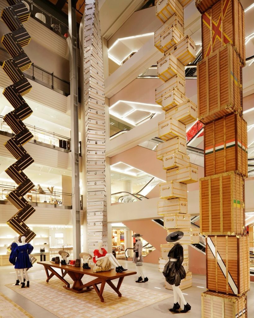 Le Cafe Louis Vuitton NYC Store 819x1024